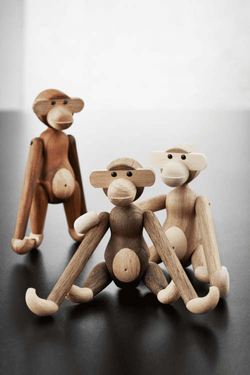 Kay Bojesen medinė dekoracija/žaislas „Monkey Small“, ruda, ąžuolinė