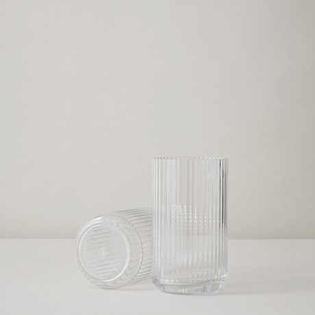 „Lyngby Porcelaen“ stiklo vaza „Lyngby Clear“, 31 cm aukščio, skaidrios spalvos